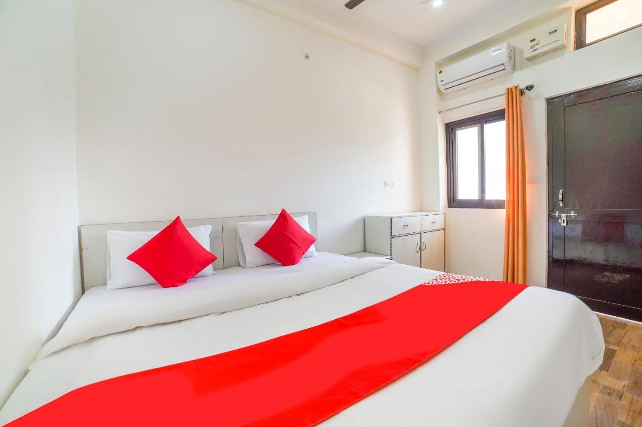 Oyo 67163 Anantham Residency Hotel Narendra Nagar Екстериор снимка