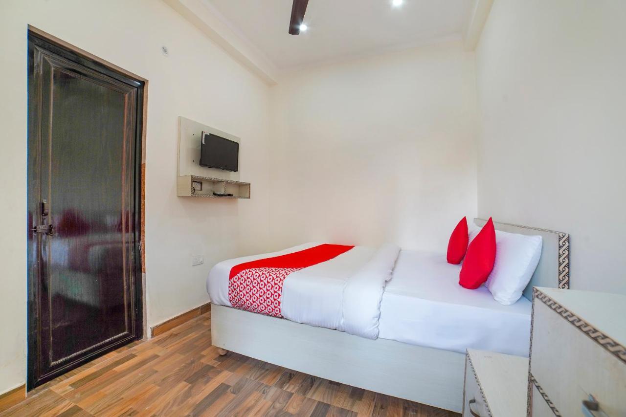 Oyo 67163 Anantham Residency Hotel Narendra Nagar Екстериор снимка